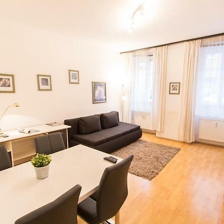 Apartment Meidling Wien Eksteriør billede