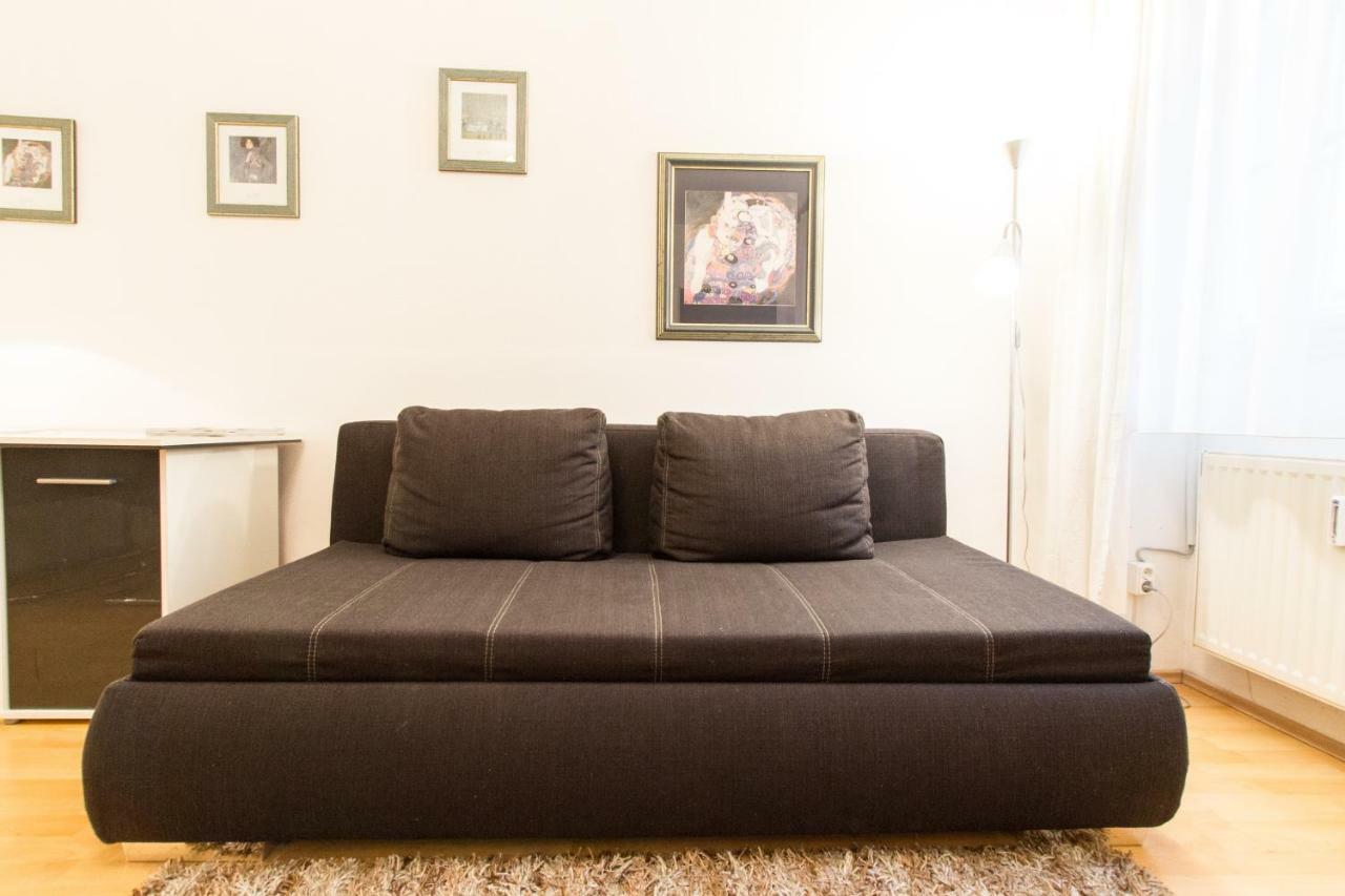 Apartment Meidling Wien Eksteriør billede