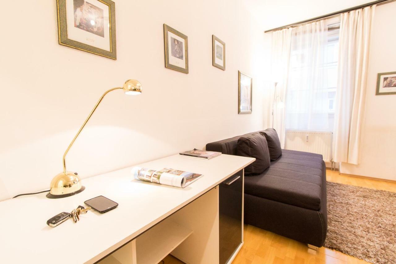 Apartment Meidling Wien Eksteriør billede