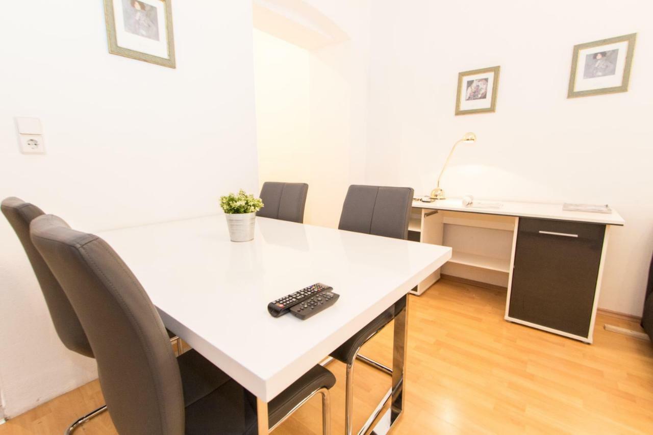 Apartment Meidling Wien Eksteriør billede
